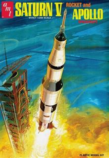 1/200 SATURN V ROCKET