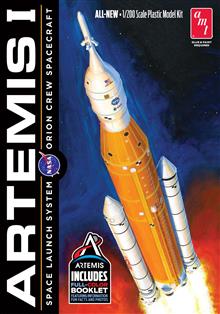 1/200 NASA ARTEMIS-1 ROCKET