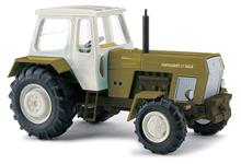 1/87 TRAKTOR FORTSCHRITT ZT 303 GRÜN