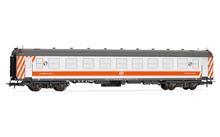 1/87 RENFE 5000 MANSO COACH W. OLD BELLOWS REG. V (9/24) *