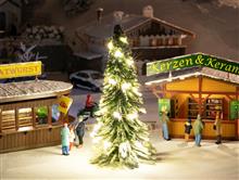 1/87 KERSTBOOM MET VERLICHTING (11/23) *