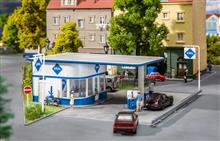 1/87 KLEIN TANKSTATION