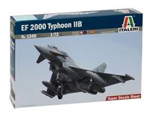 1/72 EF 2000 TYPHOON WITH SEATER