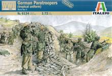 1/72 GERM. PARATR. - TROPIC. UNIF. WWII