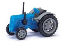 1/160 TRAKTOR FAMULUS BLAU/GRAU DDR N