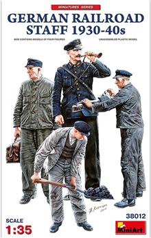 1/35 GERMAN RAILROAD STAFF 1930-40S
