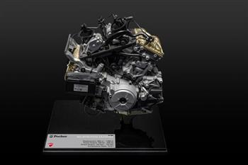 1/4 DUCATI SUPERQUADRO - V2 ENGINE