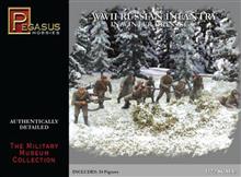 1/72 RUSSIAN INFANTERY IN WINTER DRESS WW II 34 FIGURES